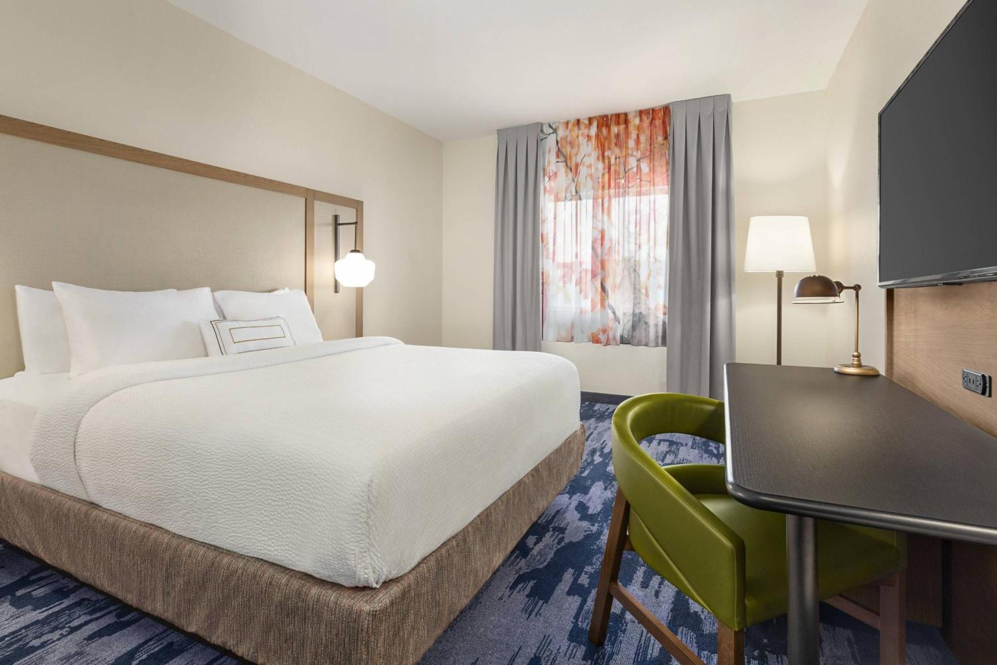 Fairfield Inn By Marriott Tracy Exteriör bild