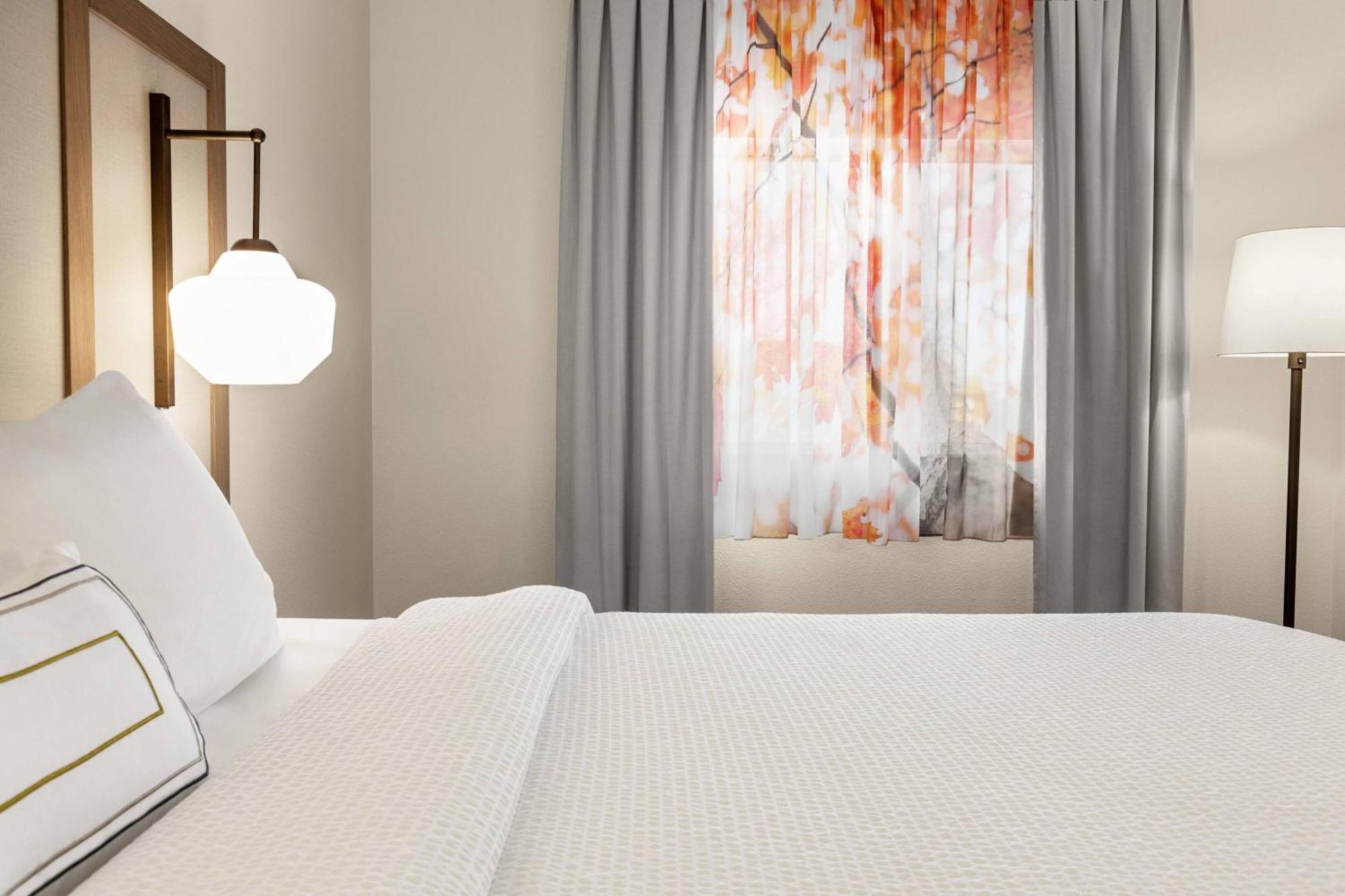 Fairfield Inn By Marriott Tracy Exteriör bild