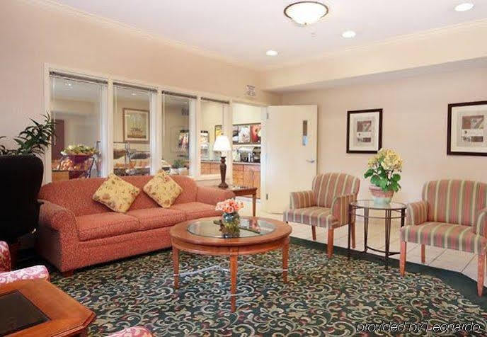 Fairfield Inn By Marriott Tracy Exteriör bild